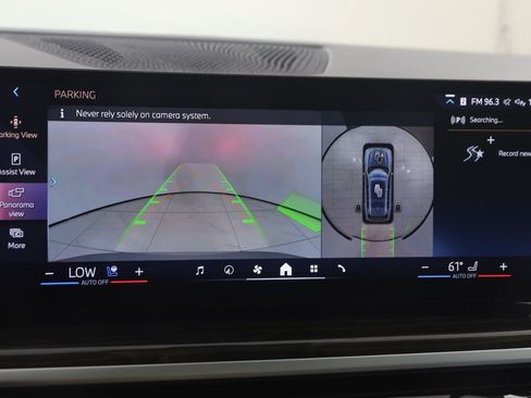 Used 2024 BMW X7 xDrive40i AWD/4WD image 10