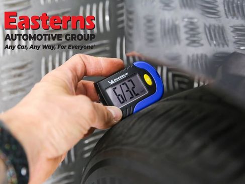 Used 2024 Volkswagen Jetta SE FWD image 27