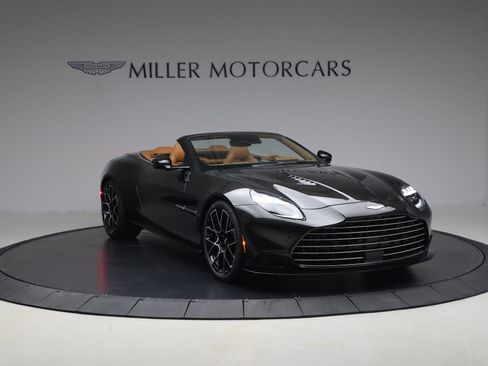 New 2026 Aston Martin Vanquish Convertible image 11