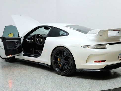 Used 2014 Porsche 911 GT3 image 10
