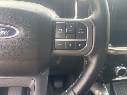 Used 2023 Ford F150 Lariat w/ Equipment Group 502A High AWD/4WD image 19