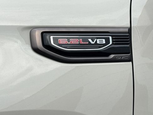 New 2026 GMC Sierra 1500 AT4X AWD/4WD image 17