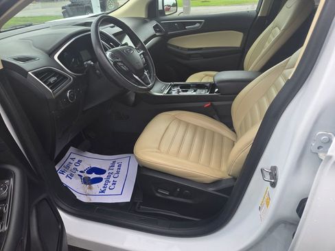 Used 2020 Ford Edge SEL FWD image 7