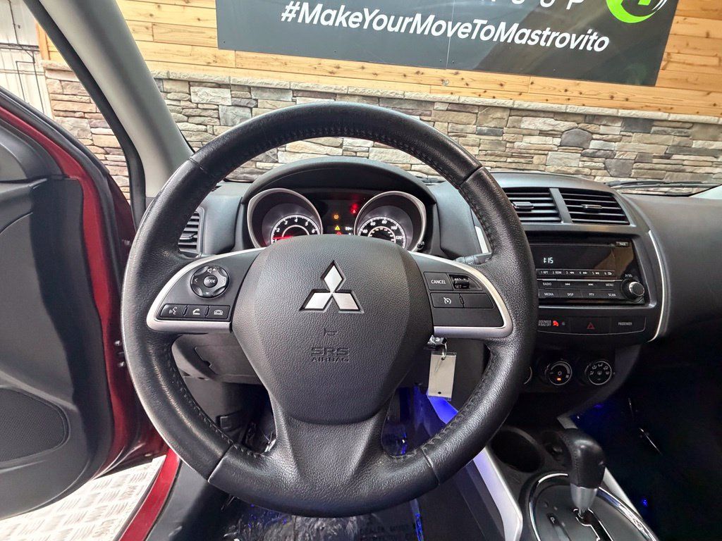 Used 2014 Mitsubishi Outlander Sport ES FWD image 39