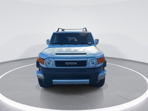 Used 2014 Toyota FJ Cruiser 4WD image 3
