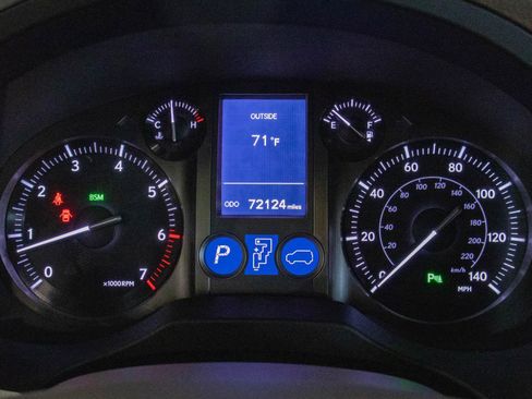 Used 2018 Lexus GX 460 Premium image 16