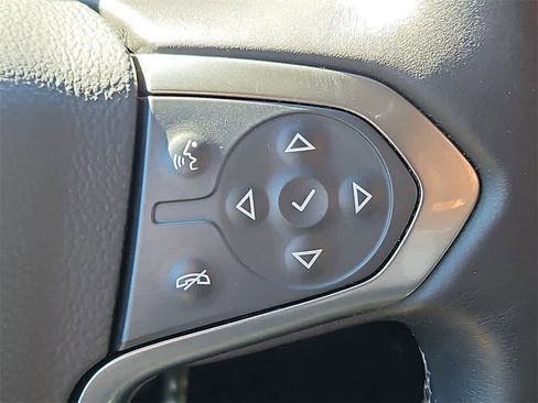 Used 2018 Chevrolet Silverado 1500 LT w/ All Star Edition image 19