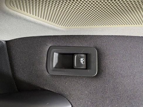 Used 2020 Volkswagen Tiguan S FWD image 44