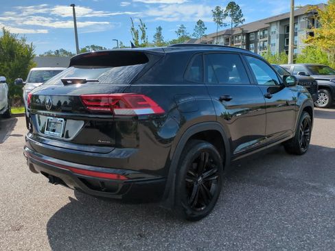 Used 2023 Volkswagen Atlas Cross Sport SEL R-Line AWD/4WD image 6