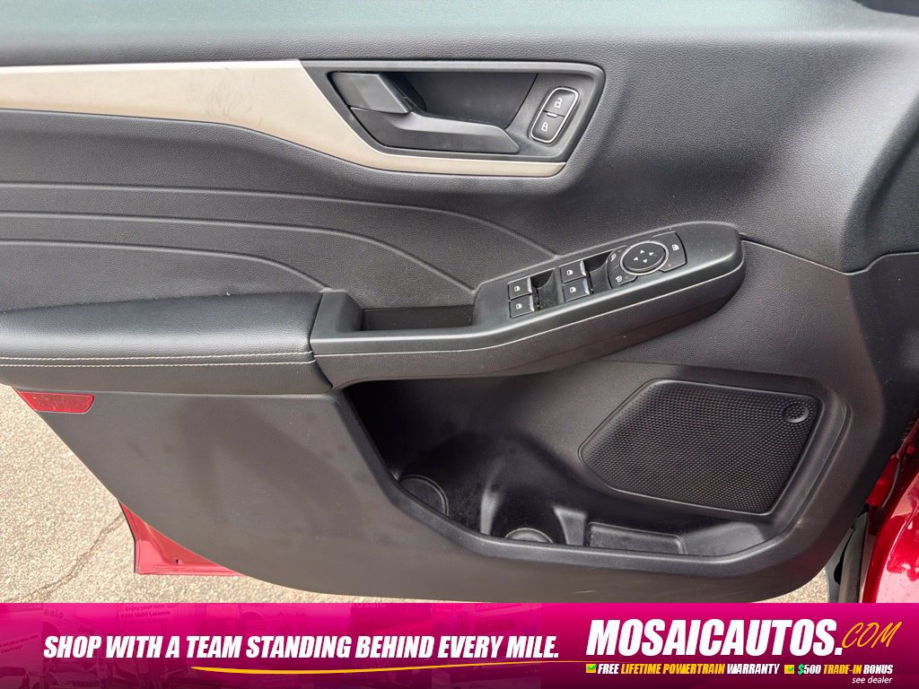 Used 2022 Ford Escape SE w/ Convenience Package AWD/4WD image 9
