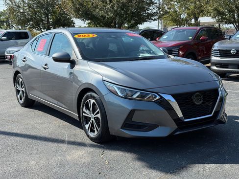 Certified 2023 Nissan Sentra SV image 3