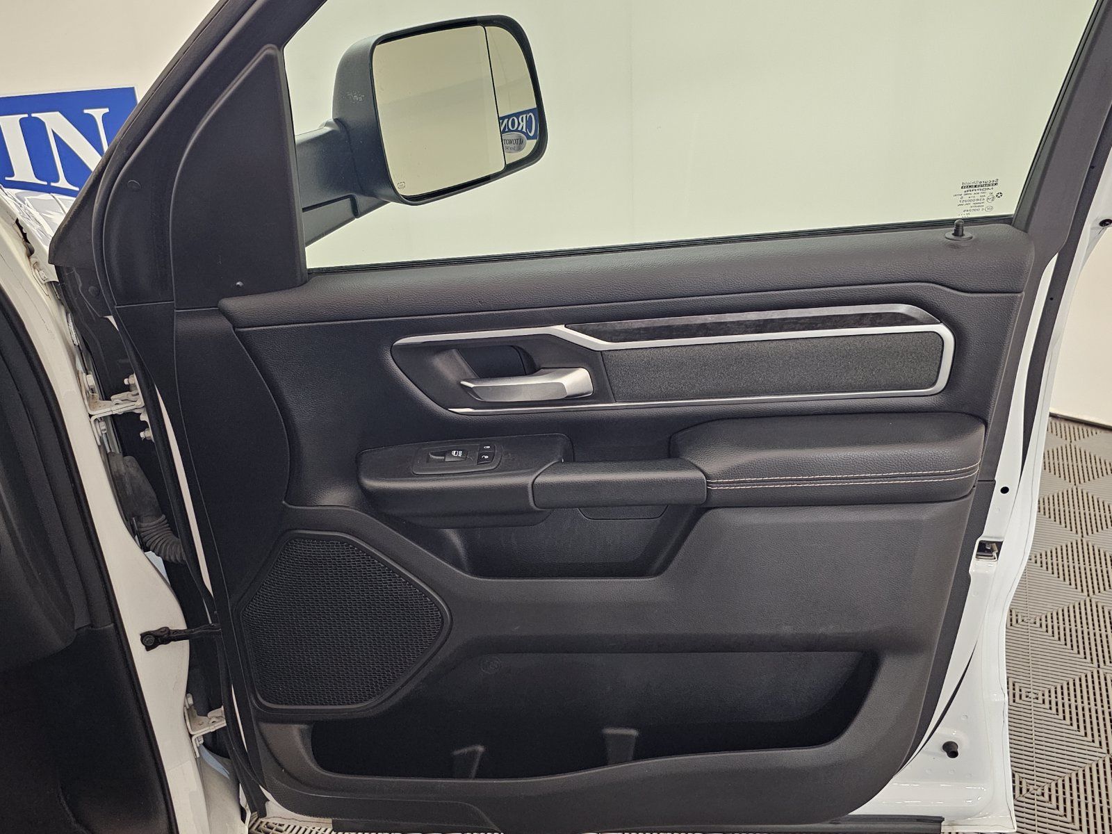 Used 2022 RAM 1500 Big Horn AWD/4WD image 29