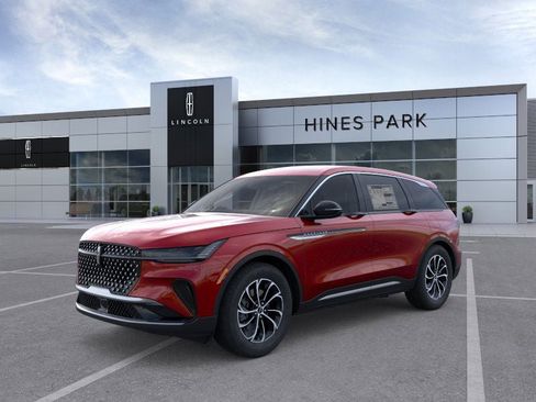 New 2026 Lincoln Nautilus Premier image 1