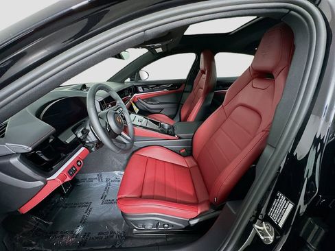 New 2026 Porsche Panamera image 5