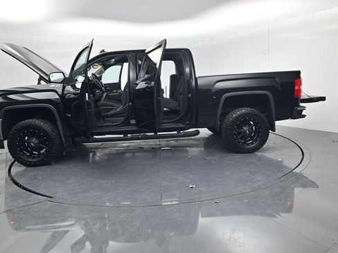 Used 2017 GMC Sierra 1500 SLE w/ SLE Value Package AWD/4WD image 70