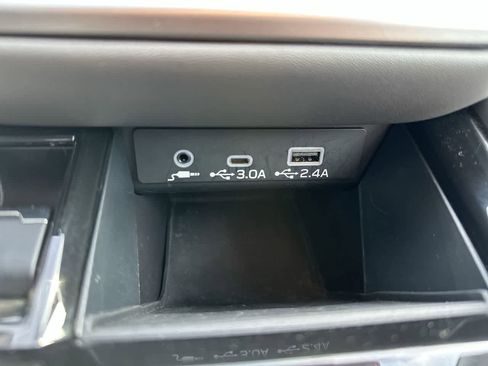 Certified 2025 Subaru Outback Onyx Edition image 32