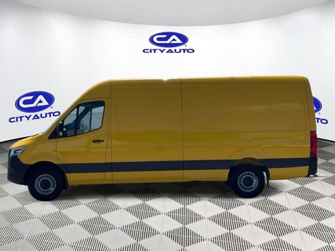 Used 2021 Mercedes-Benz Sprinter 2500 w/ Acoustic Package image 7
