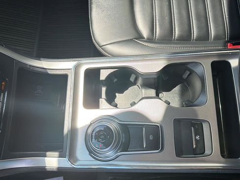Used 2022 Ford Edge SEL w/ Convenience Package AWD/4WD image 15
