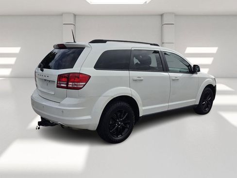Used 2020 Dodge Journey SE w/ Blacktop Package image 5