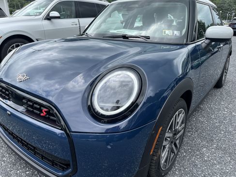Used 2025 MINI Cooper S image 4