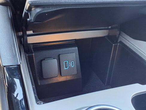 Used 2024 Ford Explorer ST w/ Equipment Group 401A image 16