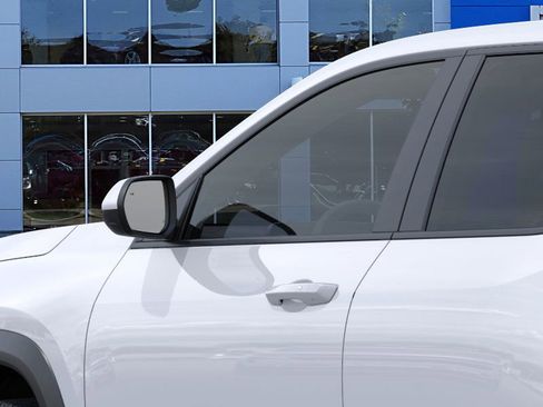 Certified 2026 Chevrolet Equinox LT w/ Convenience Package II image 12