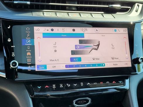 New 2026 Jeep Grand Cherokee L Limited image 21