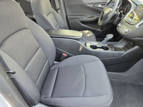 Used 2024 Chevrolet Malibu LS FWD image 11