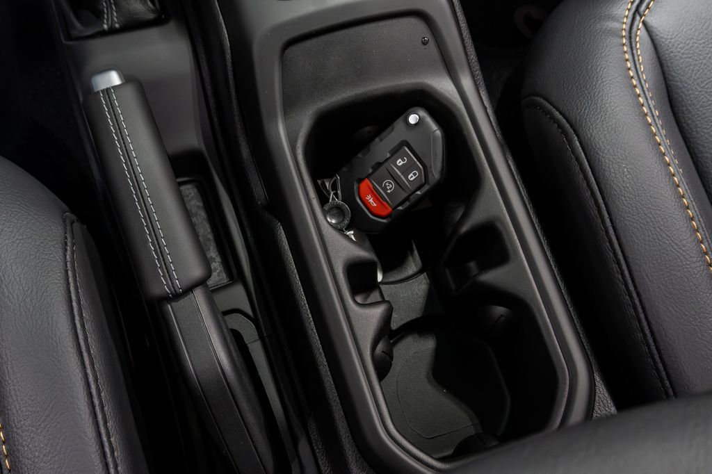 New 2027 Jeep Wrangler Unlimited Sahara AWD/4WD image 22