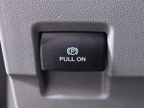 Used 2023 Ford F350 XLT w/ 360-Degree Camera Package image 13