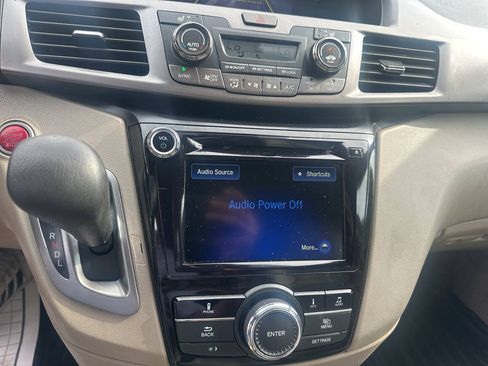 Used 2016 Honda Odyssey EX-L image 24