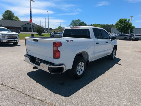 Used 2025 Chevrolet Silverado 1500 W/T w/ WT Value Package AWD/4WD image 9