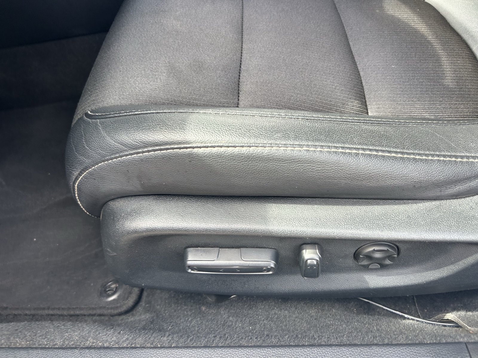 Used 2020 Honda Accord Sport image 14