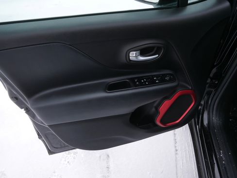 Certified 2023 Jeep Renegade Trailhawk w/ Sun/Sound Group image 24