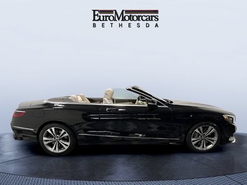 Used 2020 Mercedes-Benz S 560 Cabriolet image 6