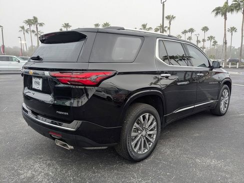 Used 2023 Chevrolet Traverse Premier image 4