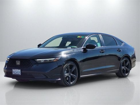 Used 2024 Honda Accord Sport image 8