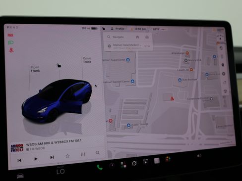Used 2023 Tesla Model 3 Performance AWD/4WD image 25