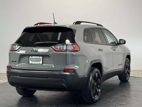 Used 2023 Jeep Cherokee Altitude Lux AWD/4WD image 8