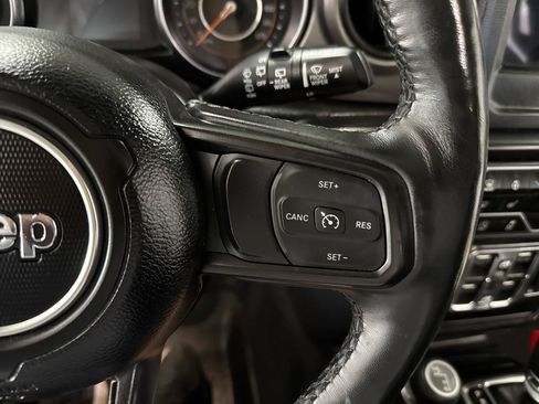 Used 2022 Jeep Wrangler Unlimited Sport AWD/4WD image 14