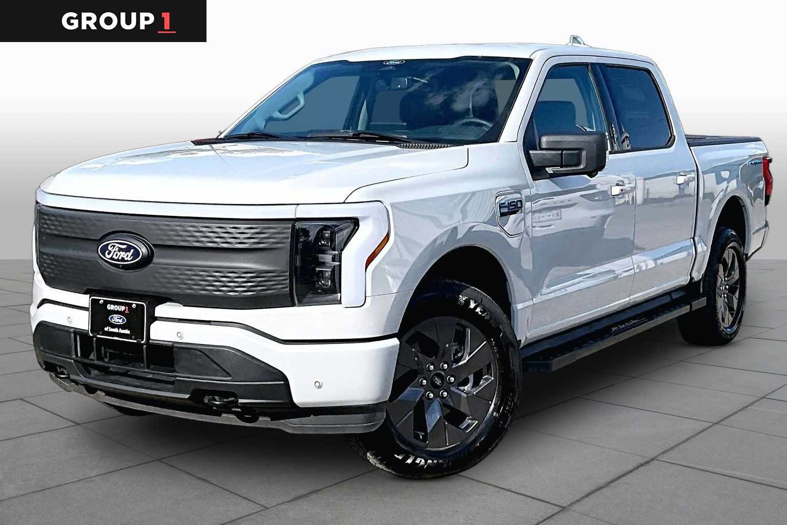 Used 2024 Ford F150 Lightning Flash AWD/4WD image 1