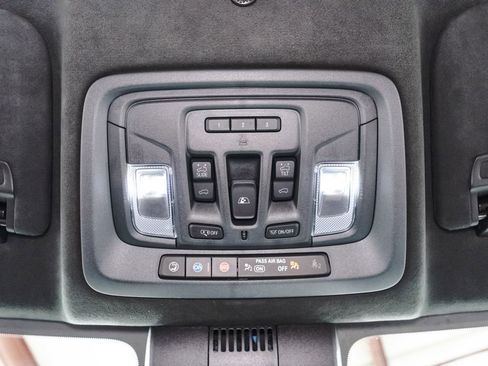 Used 2025 GMC Sierra 1500 Denali Ultimate AWD/4WD image 17