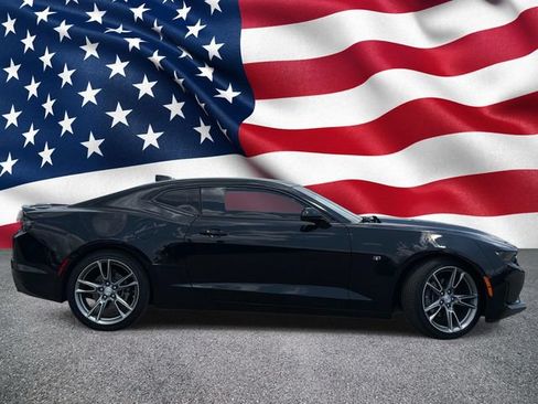 Used 2024 Chevrolet Camaro LT w/ RS Package RWD image 4