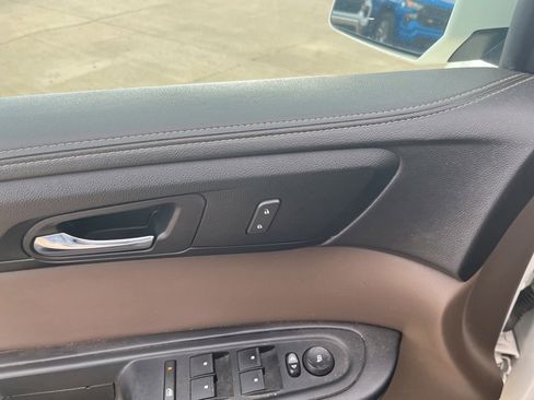 Used 2015 GMC Acadia SLT w/ Open Road Package image 15