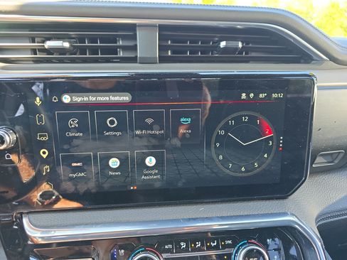 Used 2025 GMC Sierra 1500 Denali AWD/4WD image 34