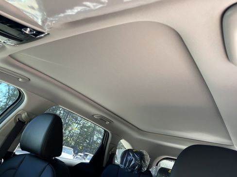 New 2026 Kia Sorento S w/ S Panoramic Sunroof Package image 18