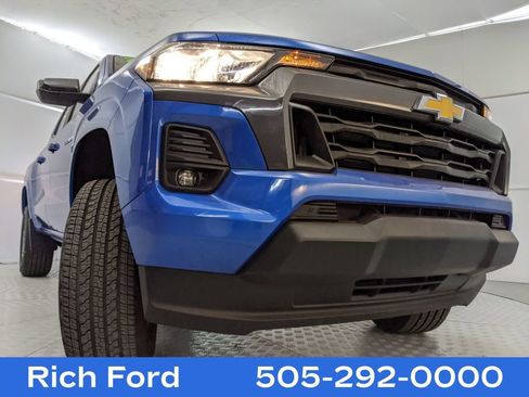 Used 2024 Chevrolet Colorado LT w/ LT Convenience Package image 28