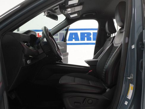 Used 2025 Ford Explorer ST-Line w/ Premium Package RWD image 5