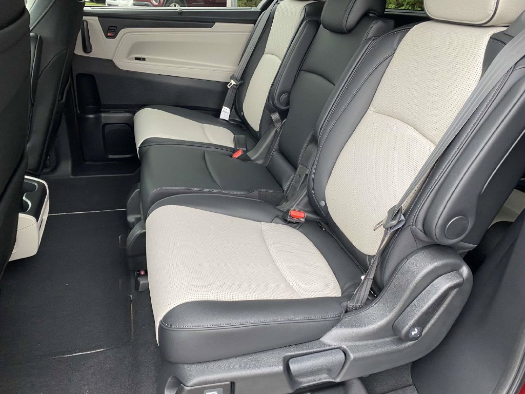 New 2027 Honda Odyssey Elite image 10