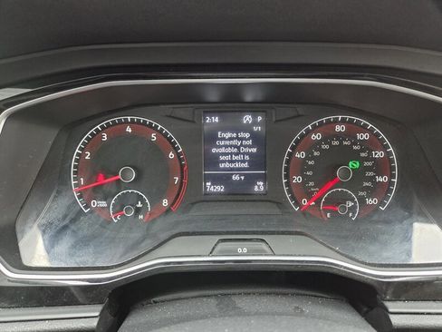 Used 2019 Volkswagen Jetta SE w/ Cold Weather Package FWD image 16
